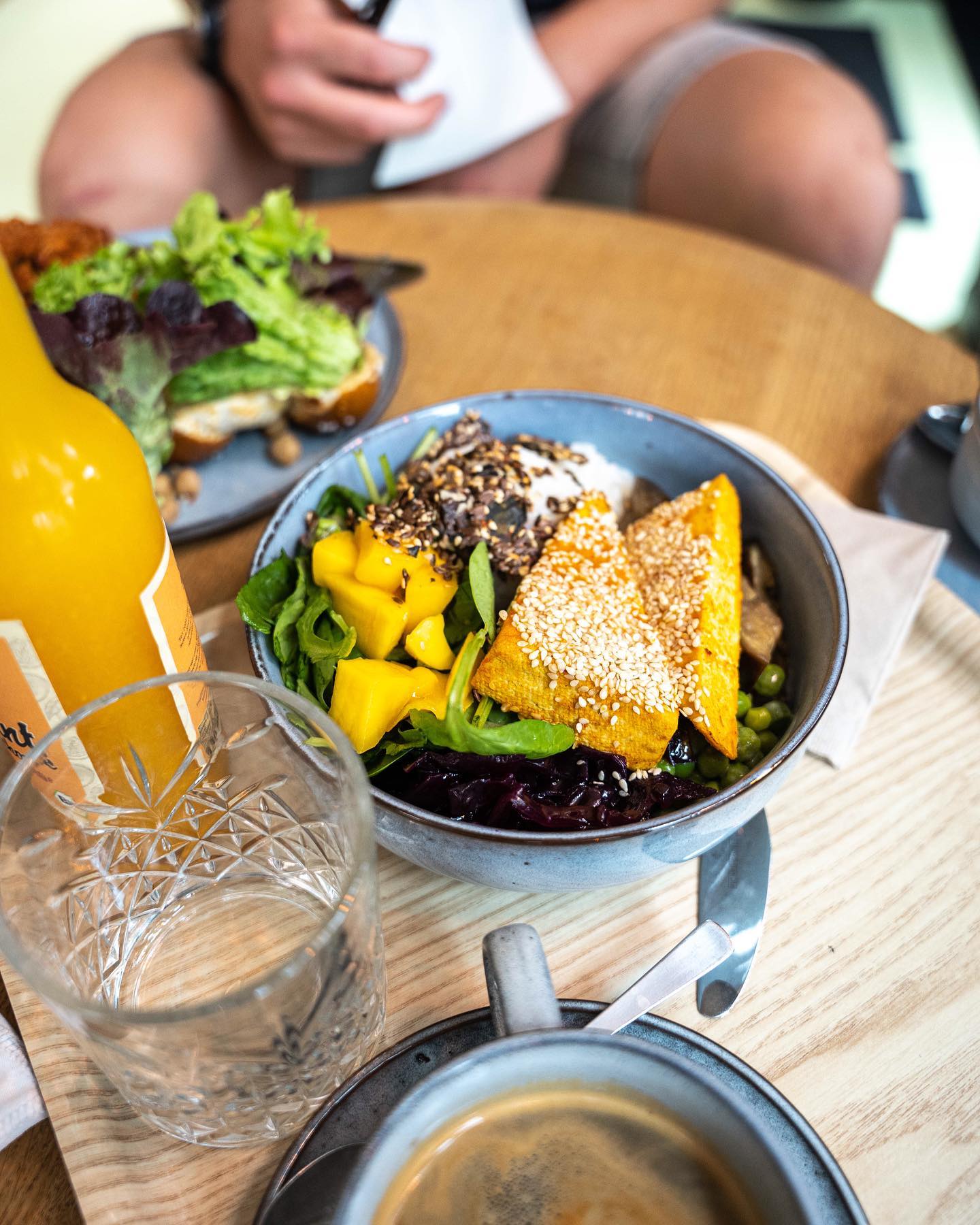 nude augsburg veganes restaurant cafe bowls vegan gesund lecker essen